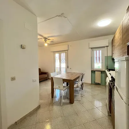 Appartement House